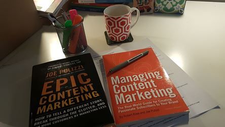 Image of two content marketing books 
